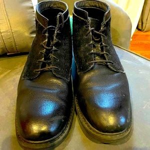 Timberland suede and leather black mid drift chukka boots men’s US size 12